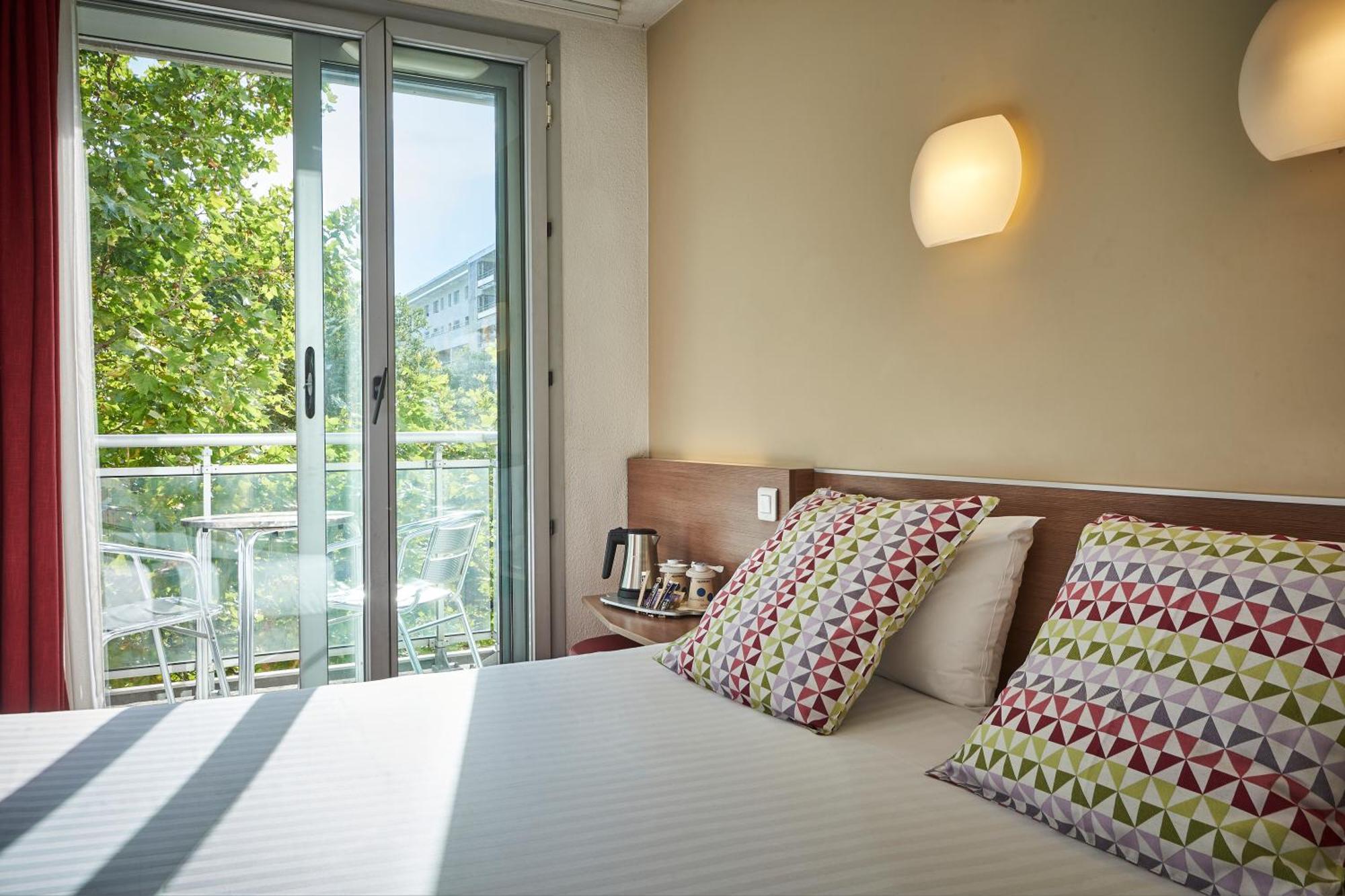 Campanile Paris 12 - Bercy Village Exterior photo
